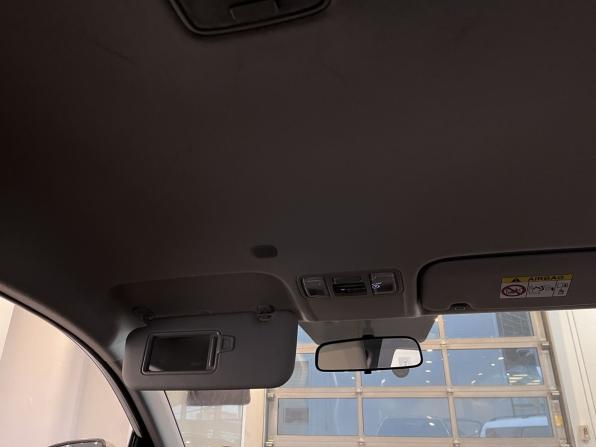 Hyundai Solaris II Рестайлинг с пробегом 2022 года, цена 1 600 000 рублей, 112591 км, седан, Автокод Объявления