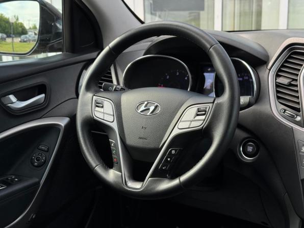 Hyundai Santa Fe III с пробегом 2012 года, цена 1 490 000 рублей, 182118 км, внедорожник, Автокод Объявления