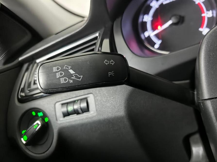 Skoda Rapid I Рестайлинг Москва  - изображение 14