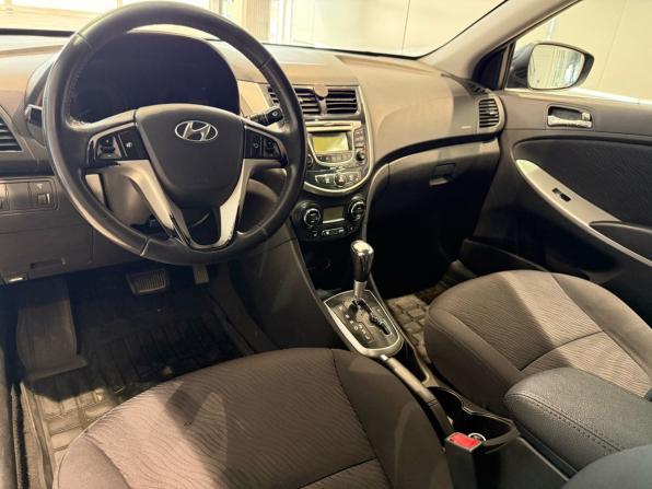 Hyundai Solaris I с пробегом 2013 года, цена 839 000 рублей, 162000 км, седан, Автокод Объявления
