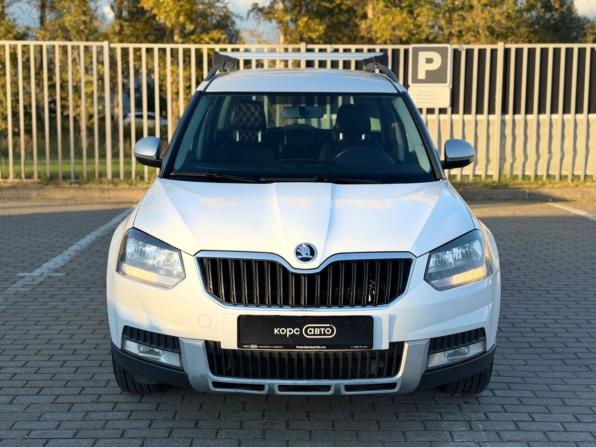 Skoda Yeti I Рестайлинг с пробегом 2014 года, цена 1 055 000 рублей, 237000 км, внедорожник, Автокод Объявления
