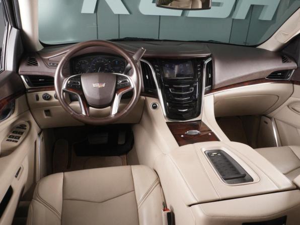 Cadillac Escalade IV с пробегом 2015 года, цена 4 948 000 рублей, 233834 км, внедорожник, Автокод Объявления