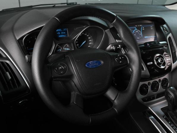 Ford Focus III с пробегом 2011 года, цена 879 000 рублей, 209039 км, седан, Автокод Объявления