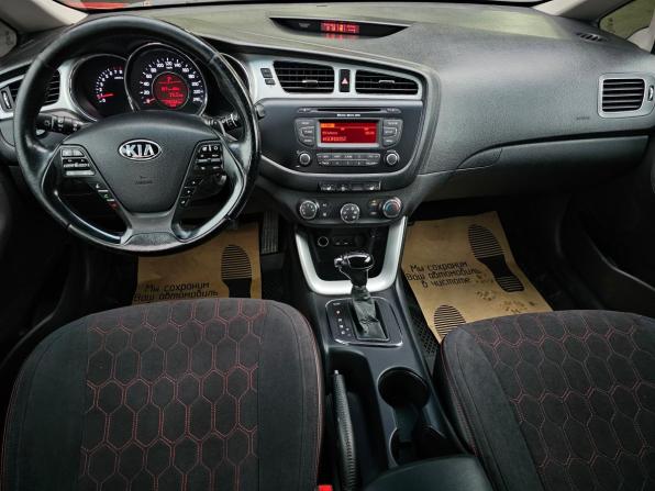 Kia Ceed II с пробегом 2013 года, цена 1 040 000 рублей, 179000 км, хэтчбек, Автокод Объявления