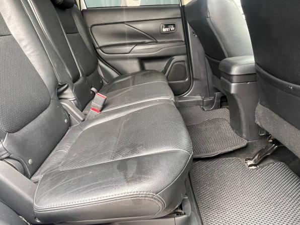 Mitsubishi Outlander III Рестайлинг 2 с пробегом 2015 года, цена 1 720 000 рублей, 185720 км, внедорожник, Автокод Объявления