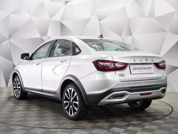 Lada (ВАЗ) Vesta I Рестайлинг (NG) с пробегом 2025 года, цена 1 585 000 рублей, 10680 км, седан, Автокод Объявления