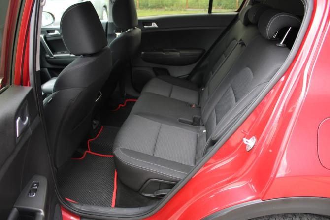 Kia Sportage IV Рестайлинг с пробегом 2020 года, цена 2 395 000 рублей, 79800 км, внедорожник, Автокод Объявления