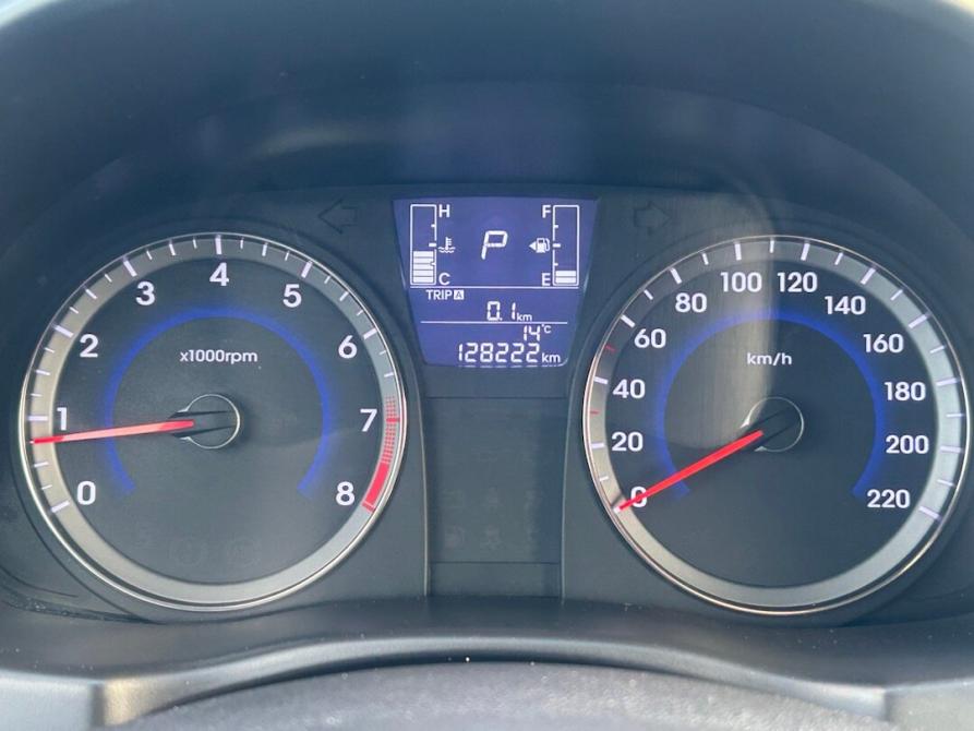 Hyundai Solaris I Рестайлинг Энгельс  - изображение 12
