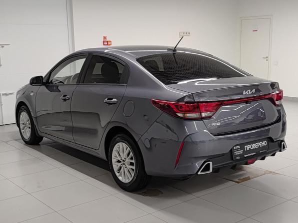 Kia Rio IV Рестайлинг с пробегом 2021 года, цена 1 616 000 рублей, 130946 км, седан, Автокод Объявления