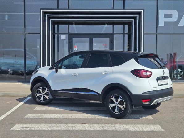 Renault Kaptur I с пробегом 2017 года, цена 1 237 000 рублей, 200000 км, внедорожник, Автокод Объявления