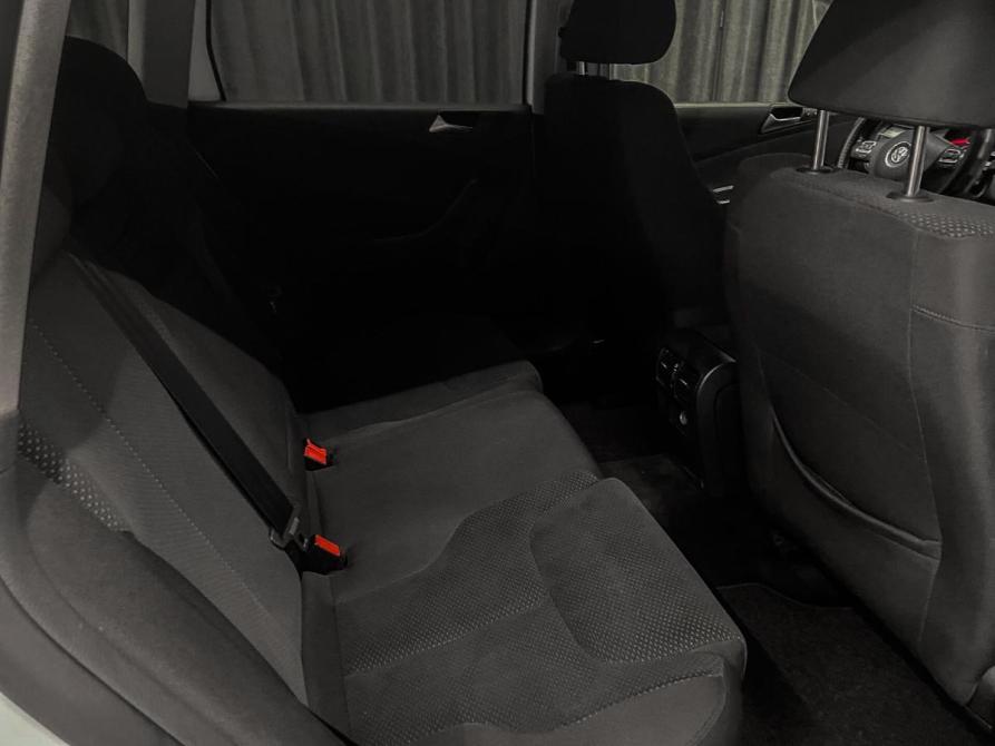 Volkswagen Passat B6 Красноярск  - изображение 14