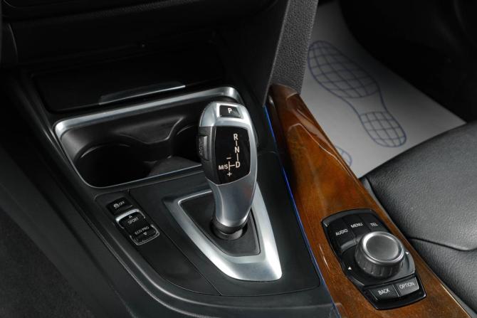 BMW 3 серии VI (F3x) с пробегом 2015 года, цена 2 019 000 рублей, 179500 км, седан, Автокод Объявления