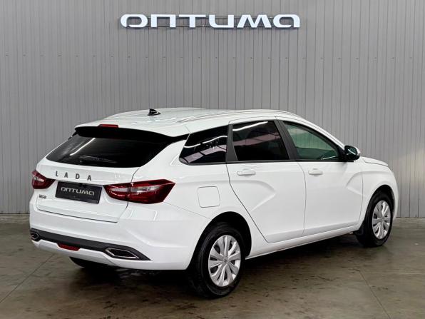 Lada (ВАЗ) Vesta I Рестайлинг (NG) с пробегом 2024 года, цена 1 397 000 рублей, 63853 км, седан, Автокод Объявления