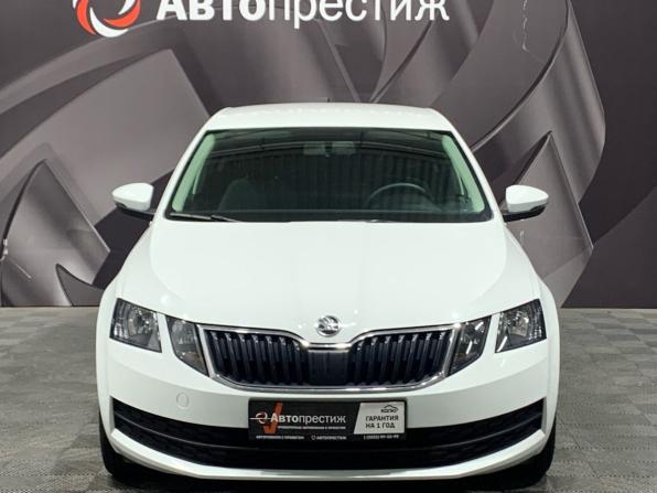 Skoda Octavia III (A7) Рестайлинг с пробегом 2017 года, цена 1 420 000 рублей, 148850 км, лифтбек, Автокод Объявления