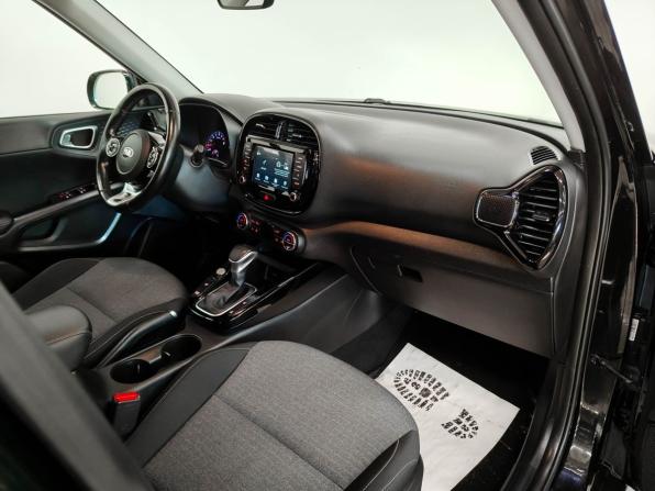 Kia Soul III с пробегом 2020 года, цена 1 825 200 рублей, 72532 км, хэтчбек, Автокод Объявления