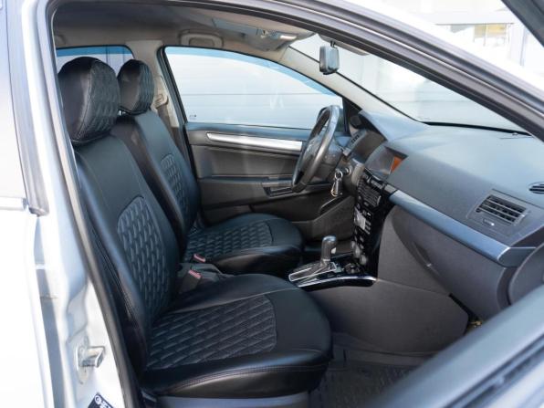 Opel Astra H Рестайлинг с пробегом 2012 года, цена 899 000 рублей, 147723 км, седан, Автокод Объявления