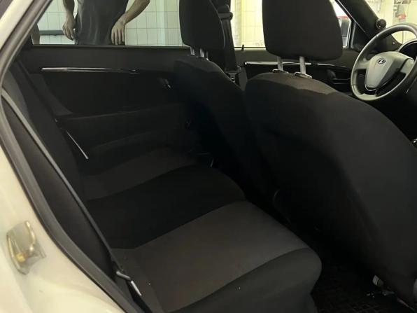 Lada (ВАЗ) Priora I Рестайлинг с пробегом 2015 года, цена 690 000 рублей, 179535 км, хэтчбек, Автокод Объявления