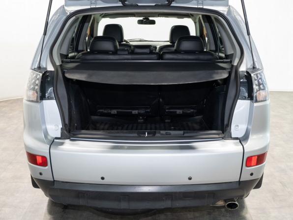 Mitsubishi Outlander II с пробегом 2007 года, цена 1 100 000 рублей, 303000 км, внедорожник, Автокод Объявления