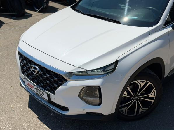 Hyundai Santa Fe IV с пробегом 2019 года, цена 2 720 000 рублей, 127792 км, внедорожник, Автокод Объявления