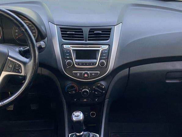 Hyundai Solaris I Рестайлинг с пробегом 2014 года, цена 525 000 рублей, 99500 км, седан, Автокод Объявления