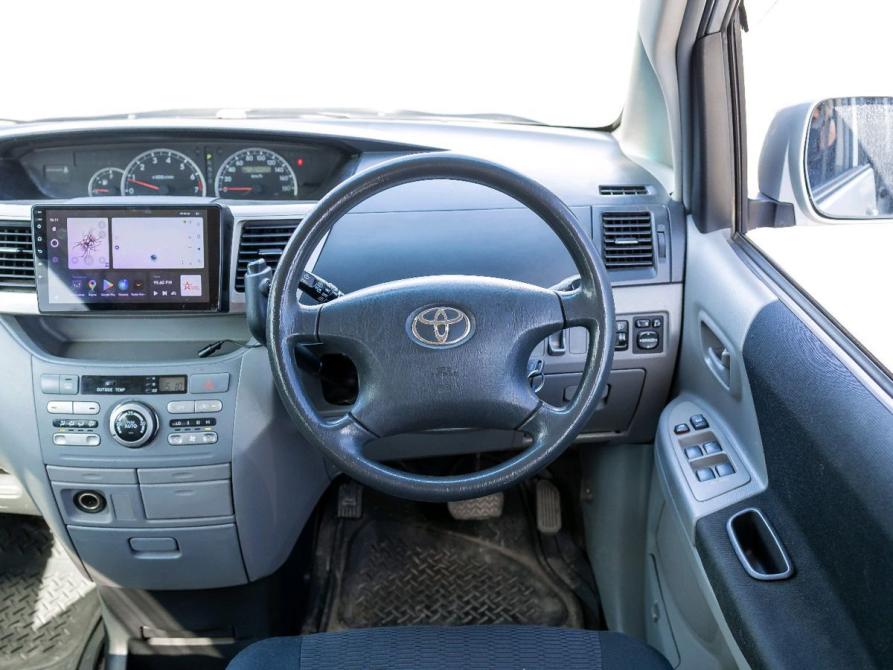 Toyota Voxy I (R60) Ижевск  - изображение 8