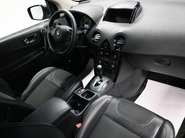 Renault Koleos I Рестайлинг 2 с пробегом 2014 года, цена 1 075 000 рублей, 209212 км, внедорожник, Автокод Объявления