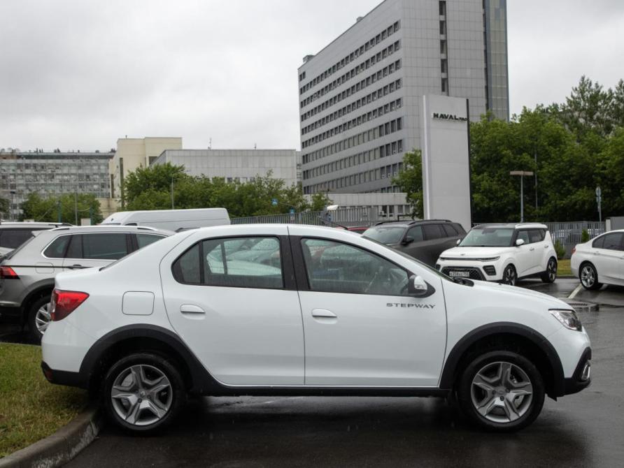 Renault Logan II Рестайлинг Москва  - изображение 3