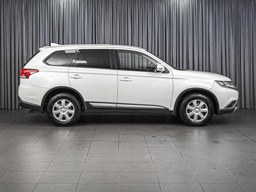 Mitsubishi Outlander III Рестайлинг 2 Ставрополь  - изображение 5