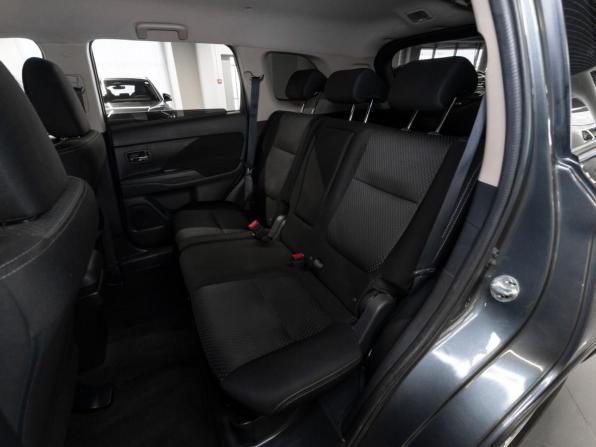 Mitsubishi Outlander III Рестайлинг 2 с пробегом 2016 года, цена 1 590 000 рублей, 215090 км, внедорожник, Автокод Объявления