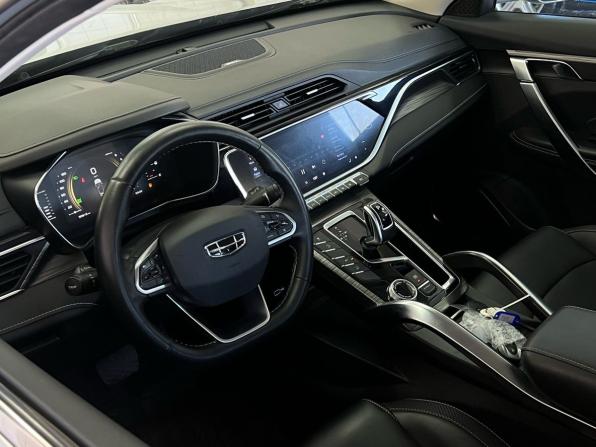 Geely Atlas Pro с пробегом 2023 года, цена 1 995 000 рублей, 50326 км, внедорожник, Автокод Объявления