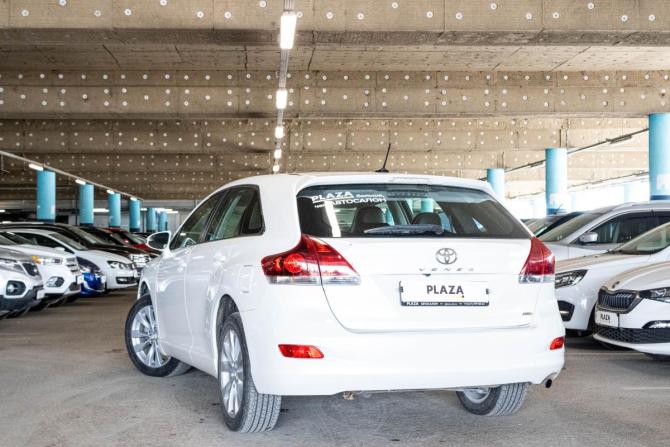 Toyota Venza I Рестайлинг с пробегом 2013 года, цена 2 099 000 рублей, 190874 км, внедорожник, Автокод Объявления