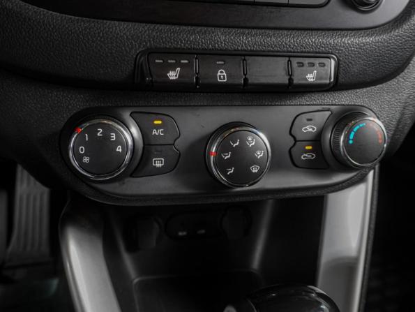 Kia Ceed II с пробегом 2014 года, цена 1 349 000 рублей, 89762 км, универсал, Автокод Объявления