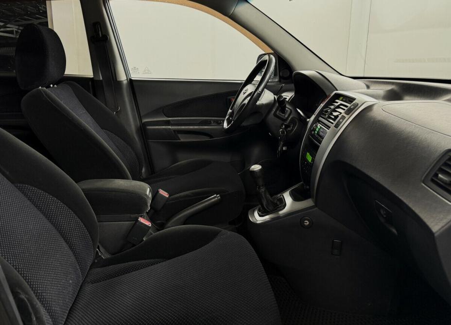 Hyundai Tucson I Москва  - изображение 11