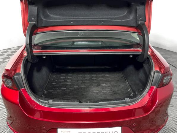Mazda 3 IV (BP) с пробегом 2019 года, цена 1 985 000 рублей, 42224 км, седан, Автокод Объявления