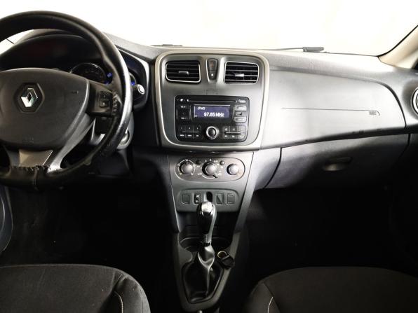 Renault Sandero II с пробегом 2017 года, цена 871 000 рублей, 174288 км, хэтчбек, Автокод Объявления