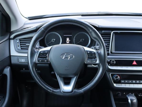 Hyundai Sonata VII (LF) Рестайлинг с пробегом 2017 года, цена 1 849 000 рублей, 110919 км, седан, Автокод Объявления