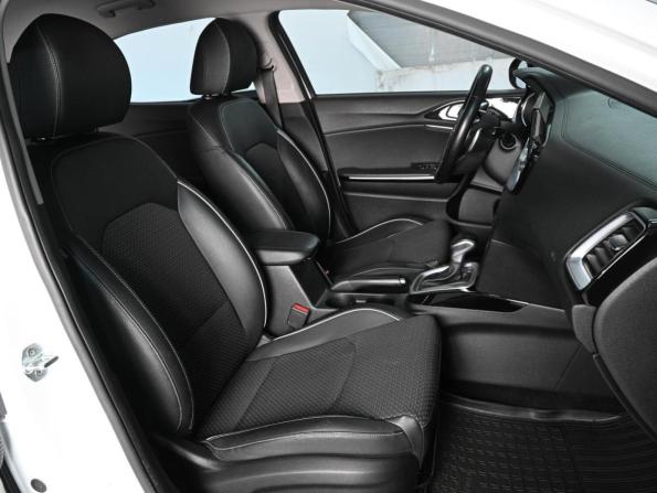 Kia XCeed I с пробегом 2020 года, цена 2 099 000 рублей, 119307 км, хэтчбек, Автокод Объявления