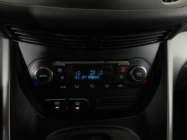 Ford Kuga II с пробегом 2014 года, цена 1 171 000 рублей, 156213 км, внедорожник, Автокод Объявления