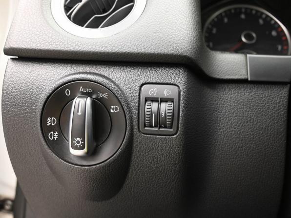 Volkswagen Tiguan I Рестайлинг с пробегом 2012 года, цена 1 399 000 рублей, 111284 км, внедорожник, Автокод Объявления