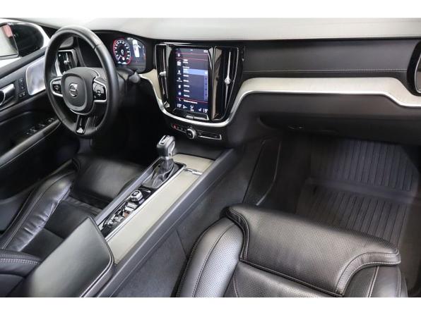 Volvo S60 III с пробегом 2019 года, цена 2 895 000 рублей, 117427 км, седан, Автокод Объявления