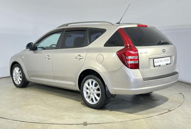 Kia Ceed I с пробегом 2009 года, цена 749 000 рублей, 204756 км, универсал, Автокод Объявления