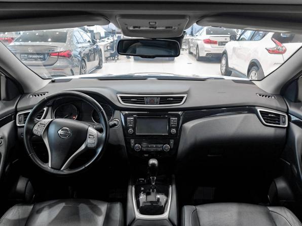 Nissan Qashqai II с пробегом 2015 года, цена 1 579 000 рублей, 105850 км, внедорожник, Автокод Объявления