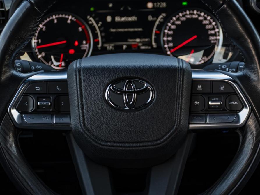 Toyota Land Cruiser 300 Series Москва  - изображение 11