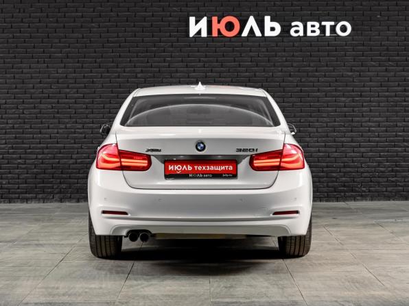 BMW 3 серии VI (F3x) Рестайлинг с пробегом 2018 года, цена 1 890 000 рублей, 204959 км, седан, Автокод Объявления
