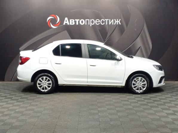 Renault Logan II Рестайлинг с пробегом 2022 года, цена 999 000 рублей, 91313 км, седан, Автокод Объявления