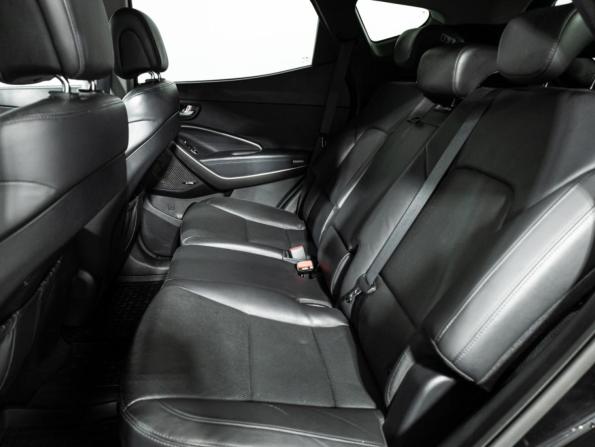Hyundai Santa Fe III Рестайлинг с пробегом 2017 года, цена 1 799 777 рублей, 213244 км, внедорожник, Автокод Объявления