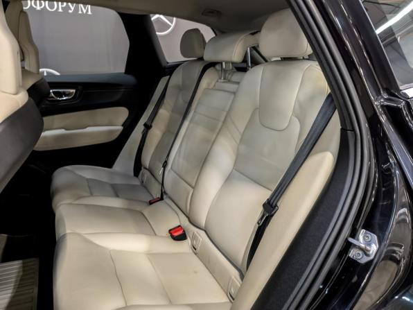 Volvo XC60 II с пробегом 2018 года, цена 3 750 000 рублей, 93039 км, внедорожник, Автокод Объявления