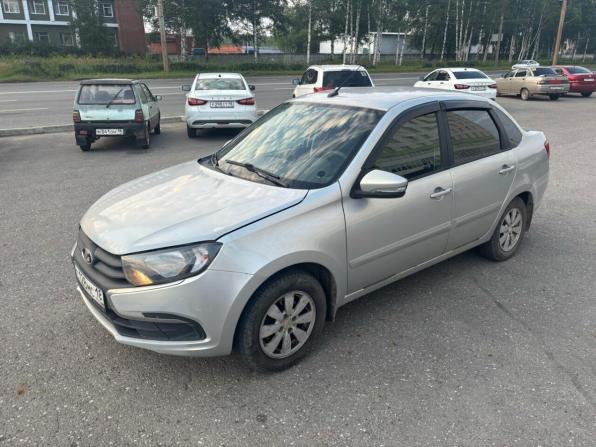 Lada (ВАЗ) Granta I Рестайлинг с пробегом 2018 года, цена 670 000 рублей, 70000 км, седан, Автокод Объявления