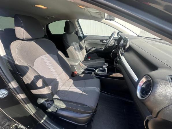 Kia Cerato IV Рестайлинг с пробегом 2021 года, цена 1 890 000 рублей, 124000 км, седан, Автокод Объявления