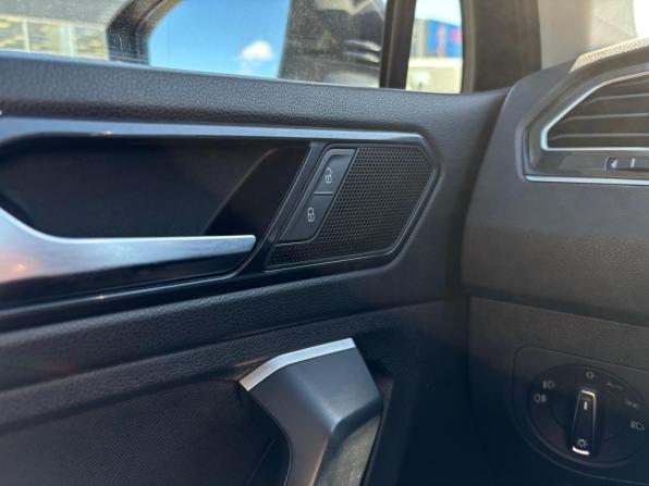 Volkswagen Tiguan II с пробегом 2018 года, цена 2 647 000 рублей, 197139 км, внедорожник, Автокод Объявления